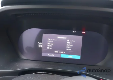 2024 Volvo Xc40 B5 Plus Bright Theme z USA, uszkodzony, nr VIN YV4L12UEXR2232406